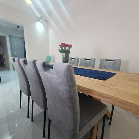 רייקה Mias Luxury Apartment מראה חיצוני תמונה