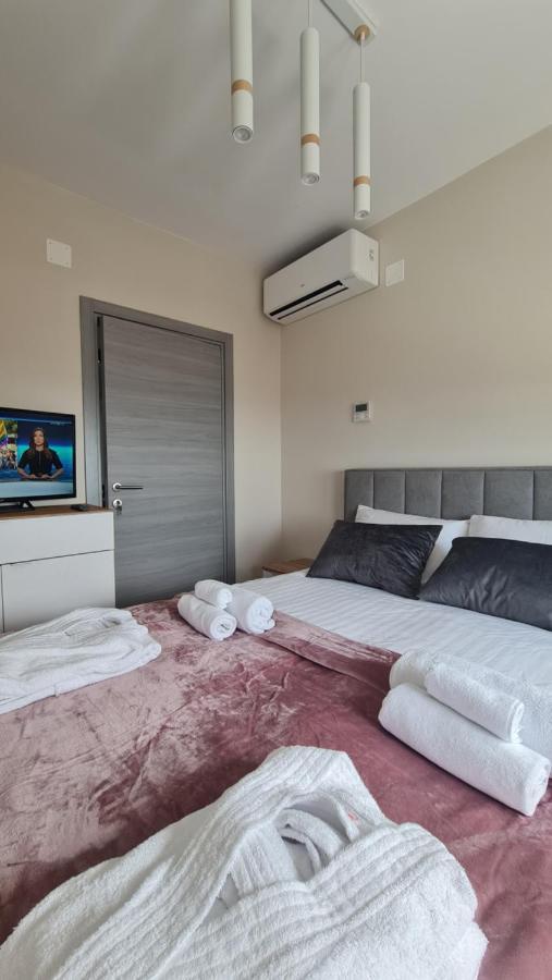 רייקה Mias Luxury Apartment מראה חיצוני תמונה